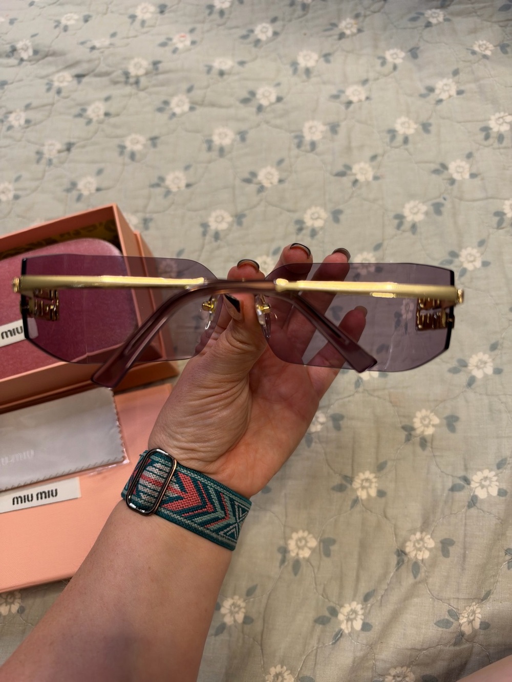Miu Miu Purple Gradient Rimless Rectangular Sunglasses with Gold Bridge - Picture 4 of 7